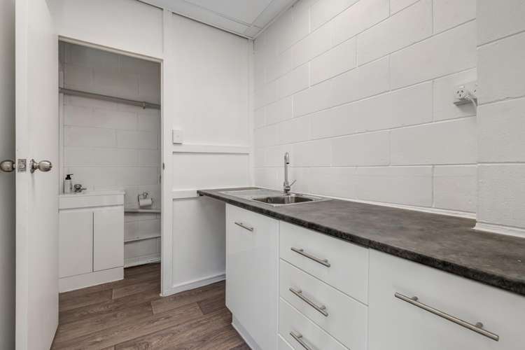 747B Whangaparaoa Road Stanmore Bay_14