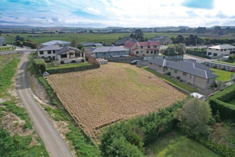 1 North Ridge Drive_0