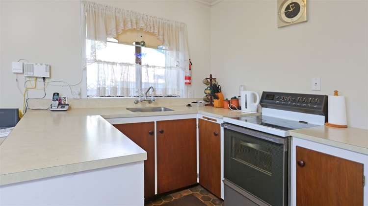 150 Sturges Road Henderson_8