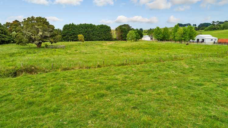 369 Otaika Valley Road Otaika_24