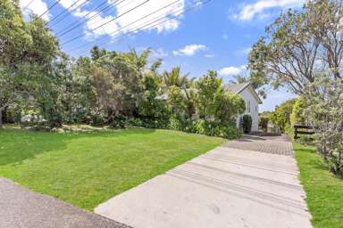 899 & 899A East Coast Road_3