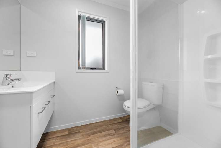 16 Crest Way (Dunes Lifestyle Village) Papamoa_12