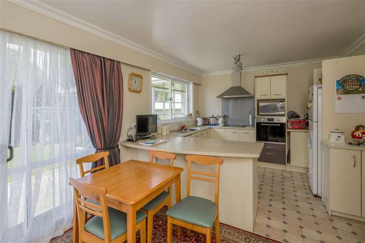 6 Lemon Street Otaki_2