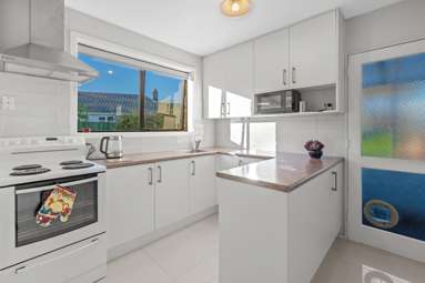 6/172A Harewood Road_3