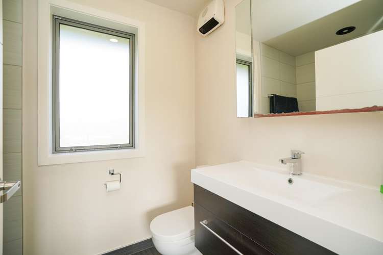 94 Ariki Avenue Otatara_10