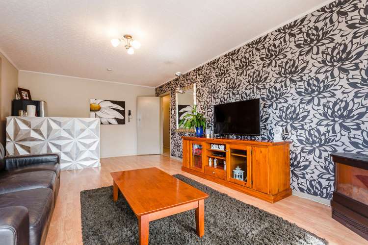 8 Clariton Avenue Green Island_13