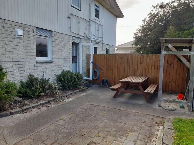 1/36 Matlock Street Woolston_4