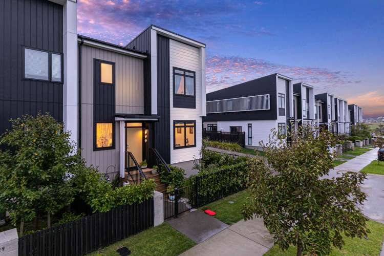 131 Bonair Crescent Silverdale_10