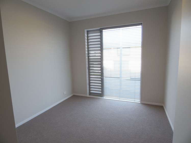 32 Wallace Road Hobsonville_5