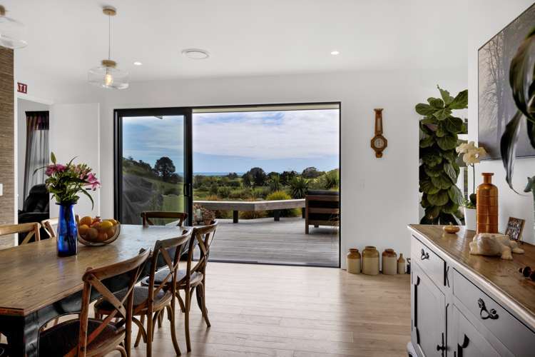 511 Plymouth Road Koru_13