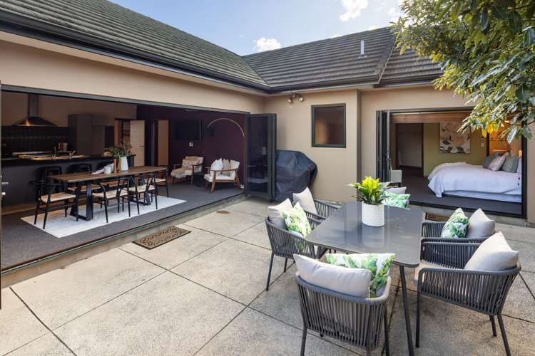 6 Merlin Close Huntington_11