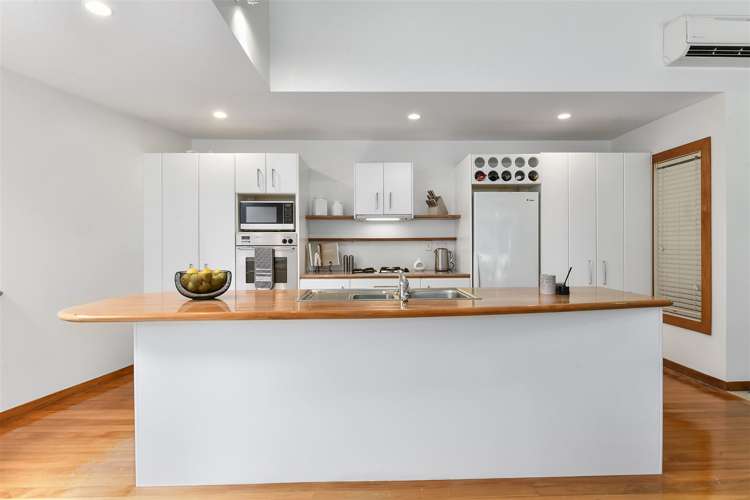 2/4 Hebe Place Birkenhead_9