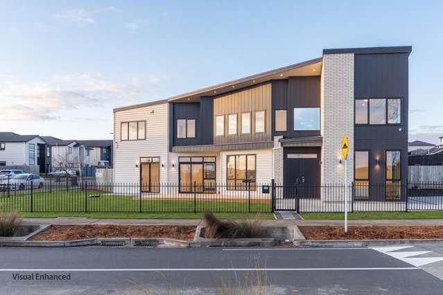 Ultimate Lifestyle Living, Spacious & Sunny