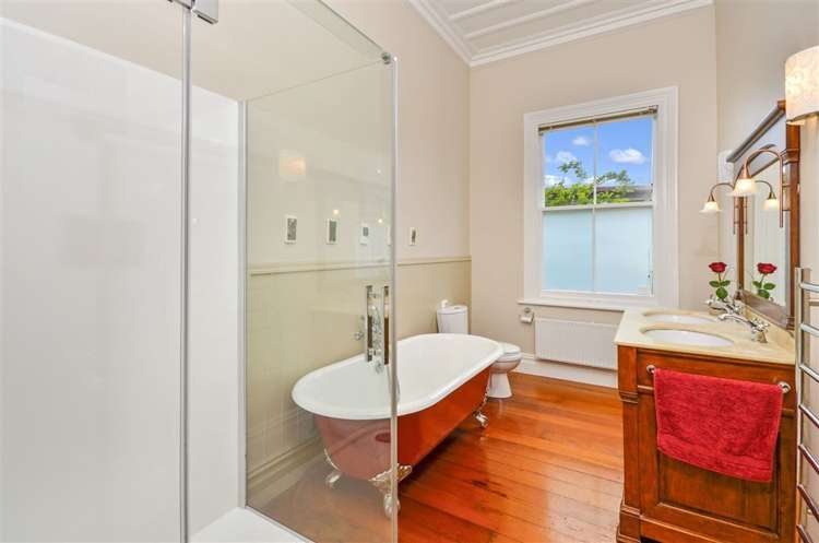 84 Victoria Road Devonport_9