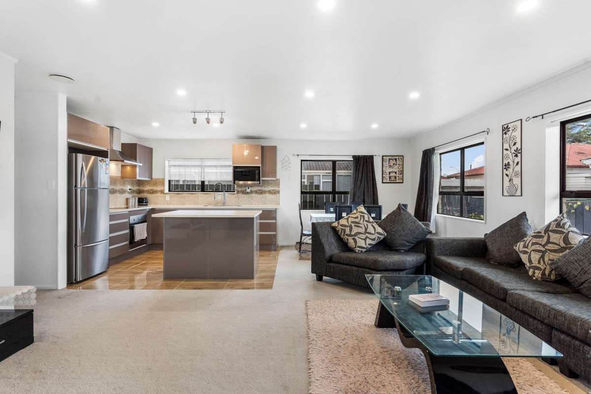 2/259 Shirley Road_4