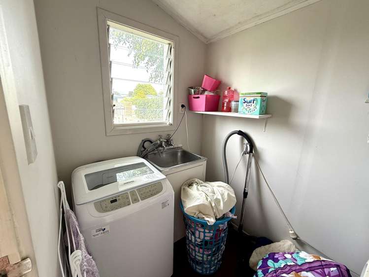 46 Stobo Street Grasmere_23