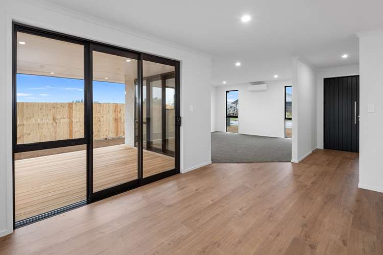 14 Cascade Crescent Tikipunga_7