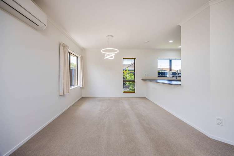 33 Belcoo Crescent East Tamaki_9