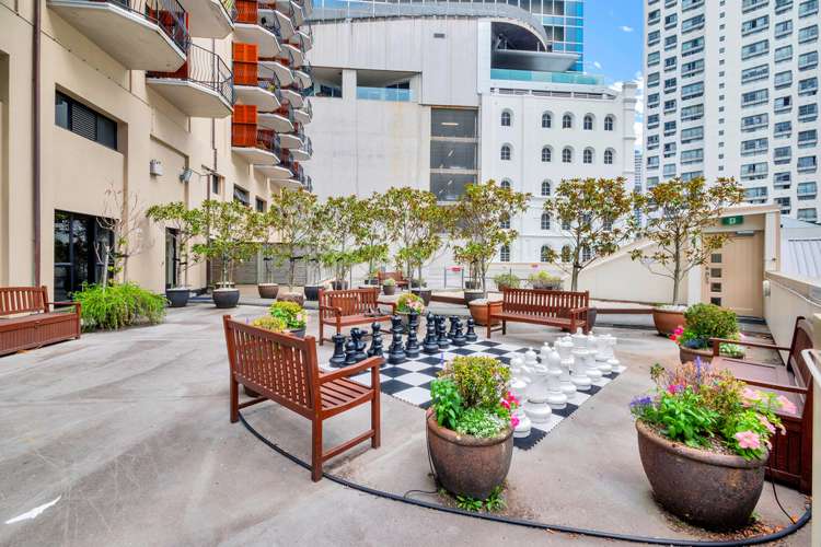 9l/23 Emily Place Auckland Central_17