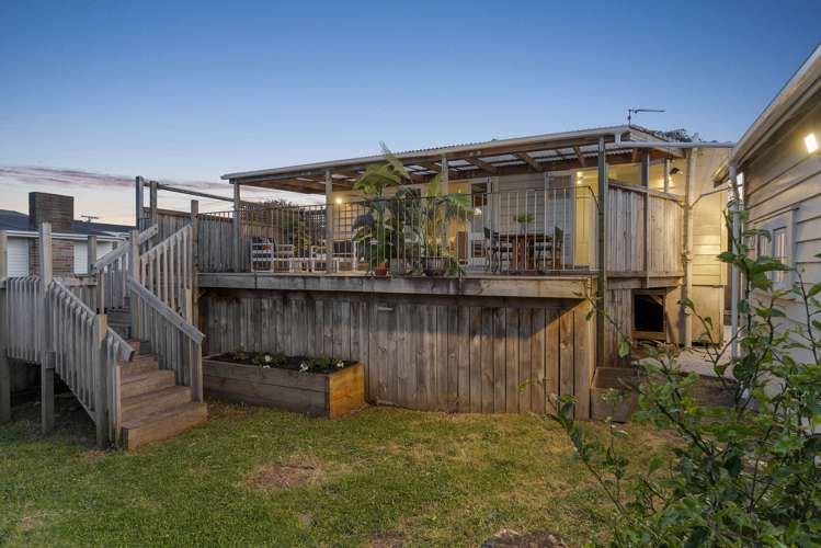 23a Stamford Park Road Mount Roskill_15