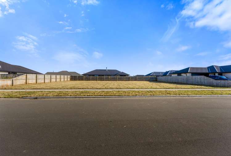 20 Martini Avenue Leeston_5