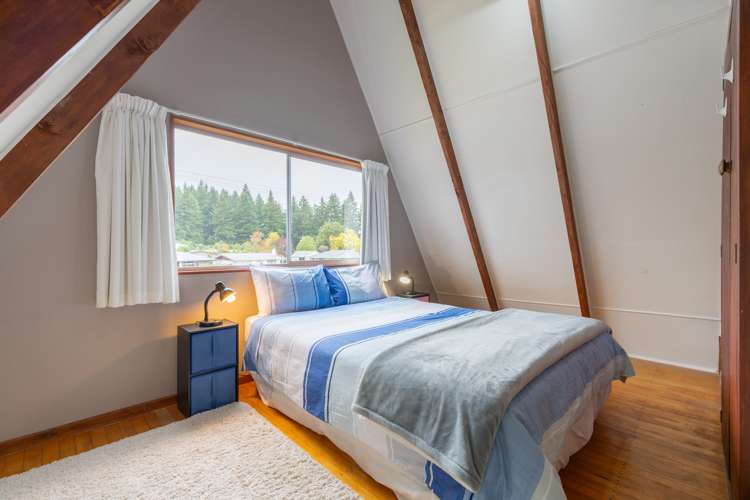 105 Quintin Drive Te Anau_13