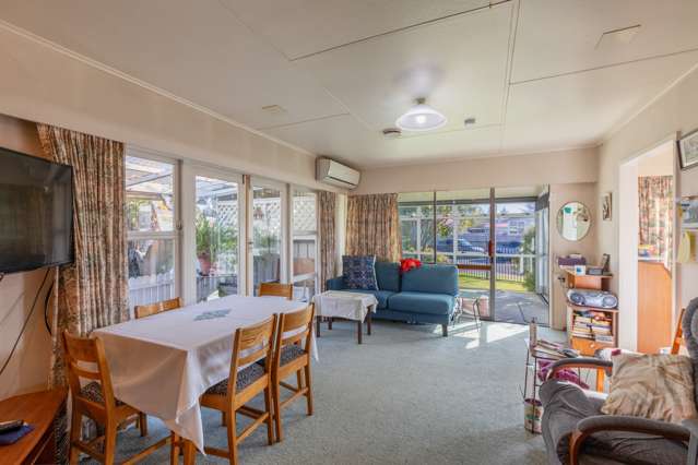 549 Lowe Street Camberley_1