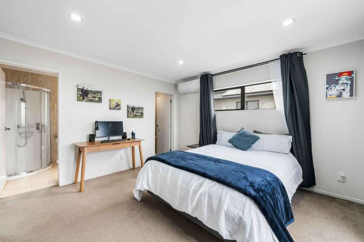 19 Kereru Rise Papakura_5