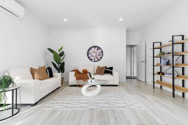 10 Helenslee Court_0