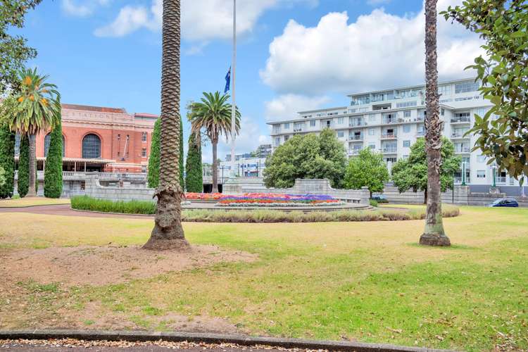 707/85 Beach Road Auckland Central_13