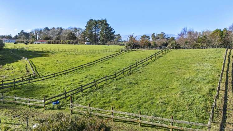 16 Castle Street Eltham_12