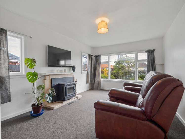 3 Bournemouth Crescent Aranui_5