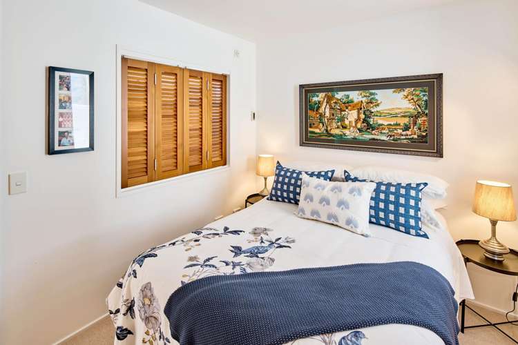 1/16 Oriental Terrace Oriental Bay_12