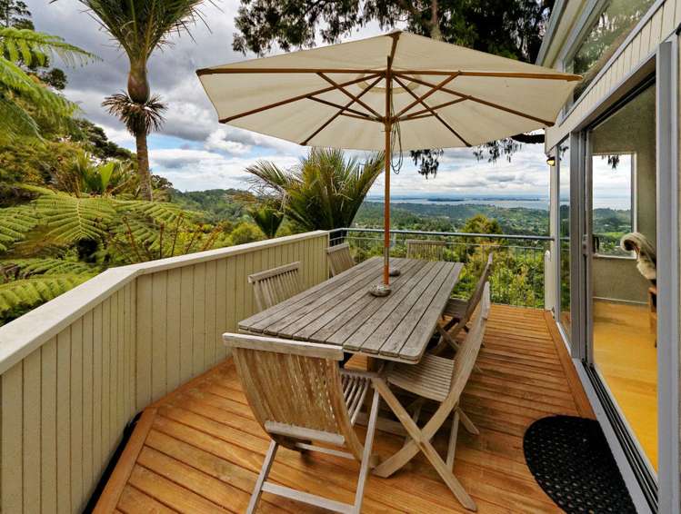 276 Shaw Road Titirangi_6