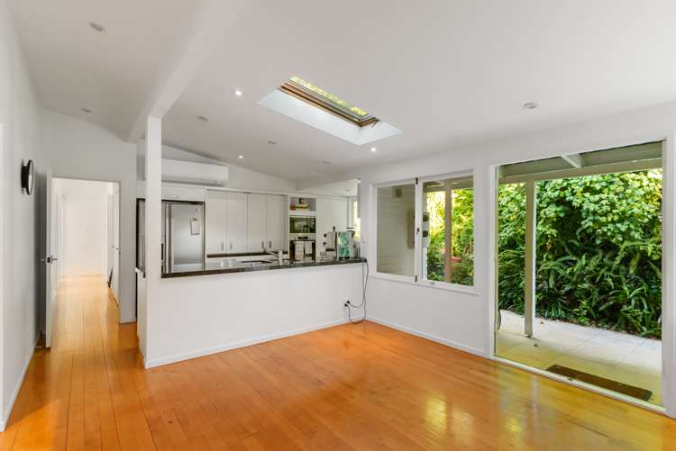 54a Codrington Crescent Mission Bay_14