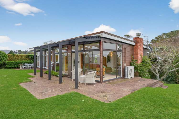 11 and 13 Puketaha Road Swanson_6