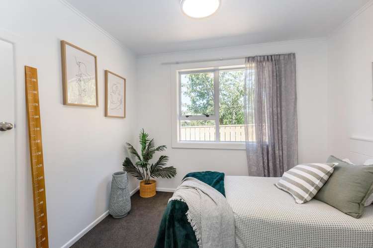 9 Lyttle Way Featherston_10