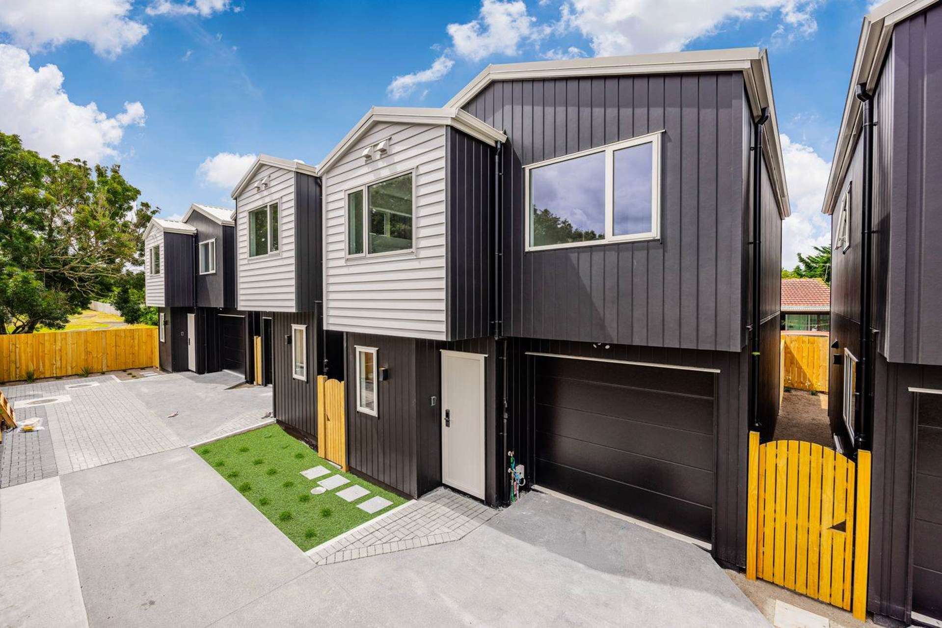 2/69 Wordsworth Road Manurewa_0