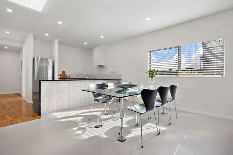 308/10 Fox Street_2