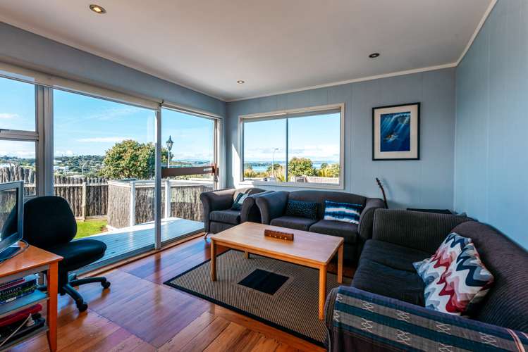 135 Ocean View Road Oneroa_14