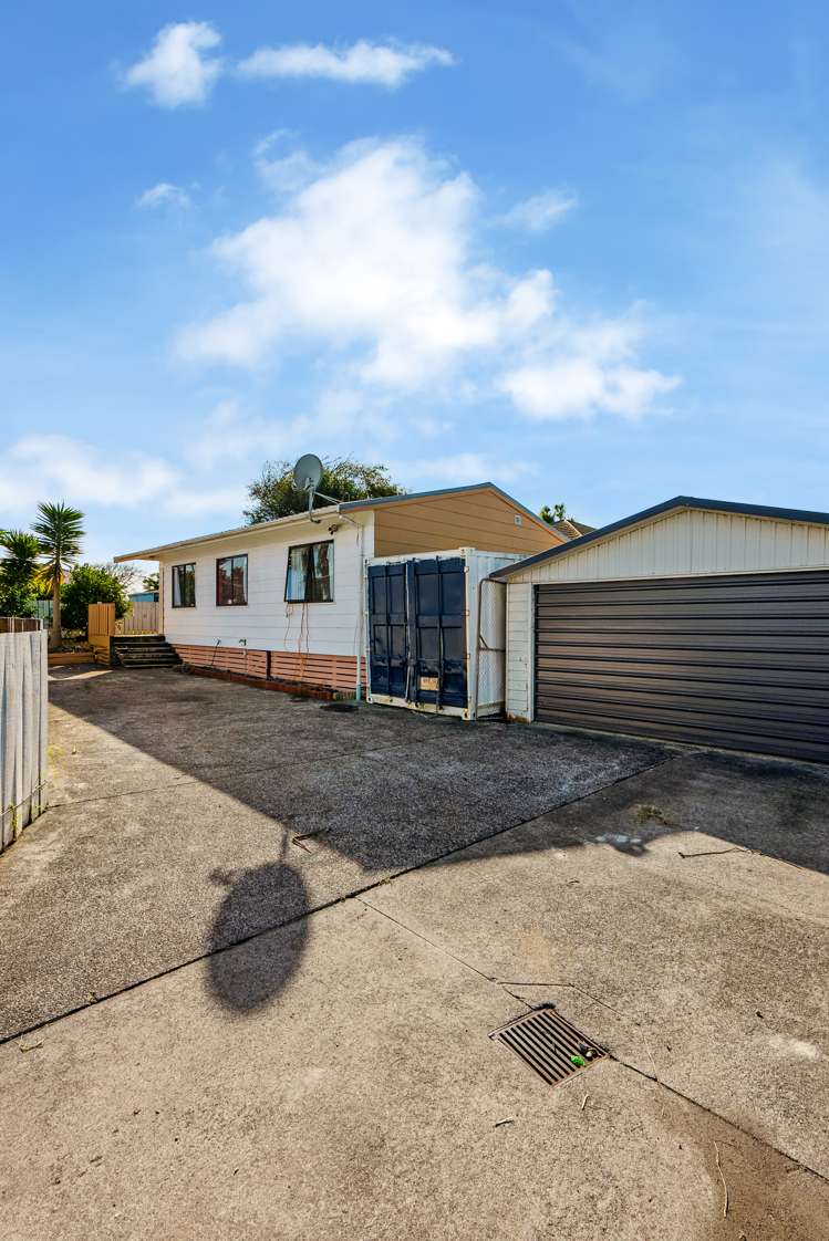 2/56a Burundi Avenue Clendon Park_10