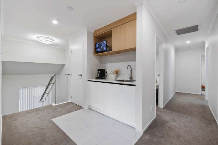 4 Koromeke Street Flat Bush_11