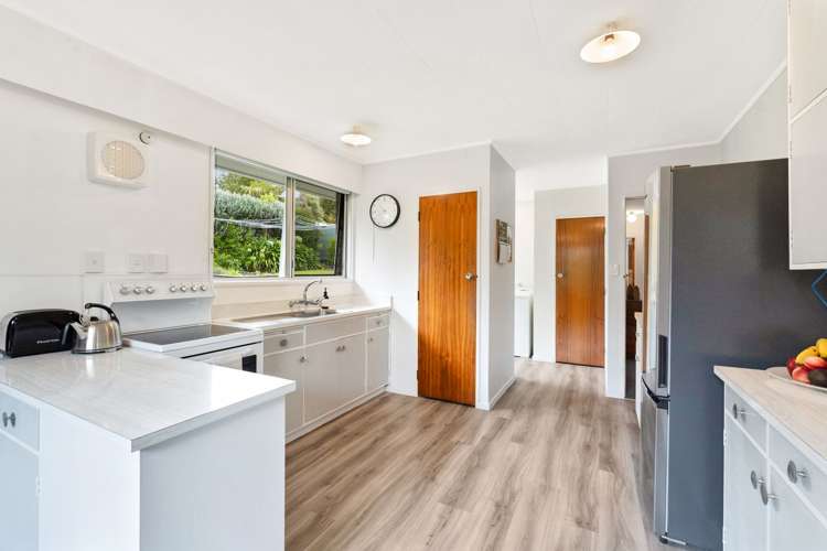13 Matenga Street Waikanae_9