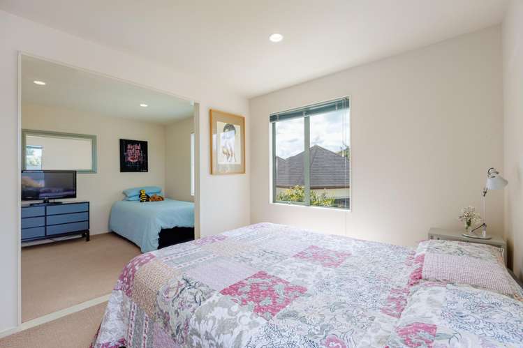 280 Alec Craig Way Gulf Harbour_26