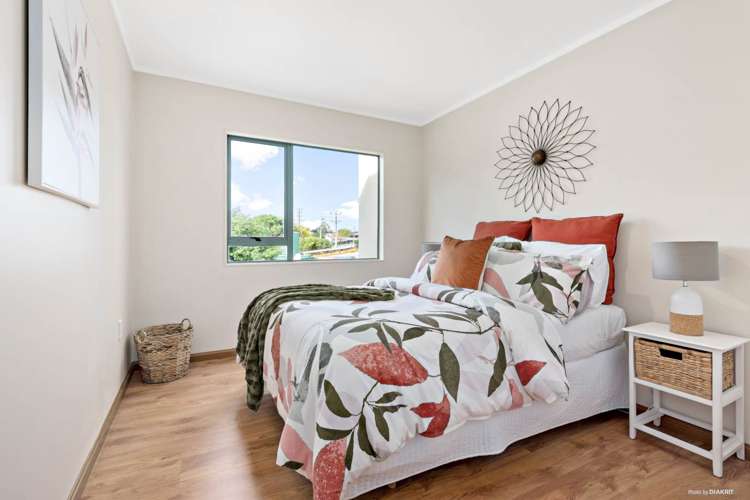 4/351 West Coast Road Glen Eden_8