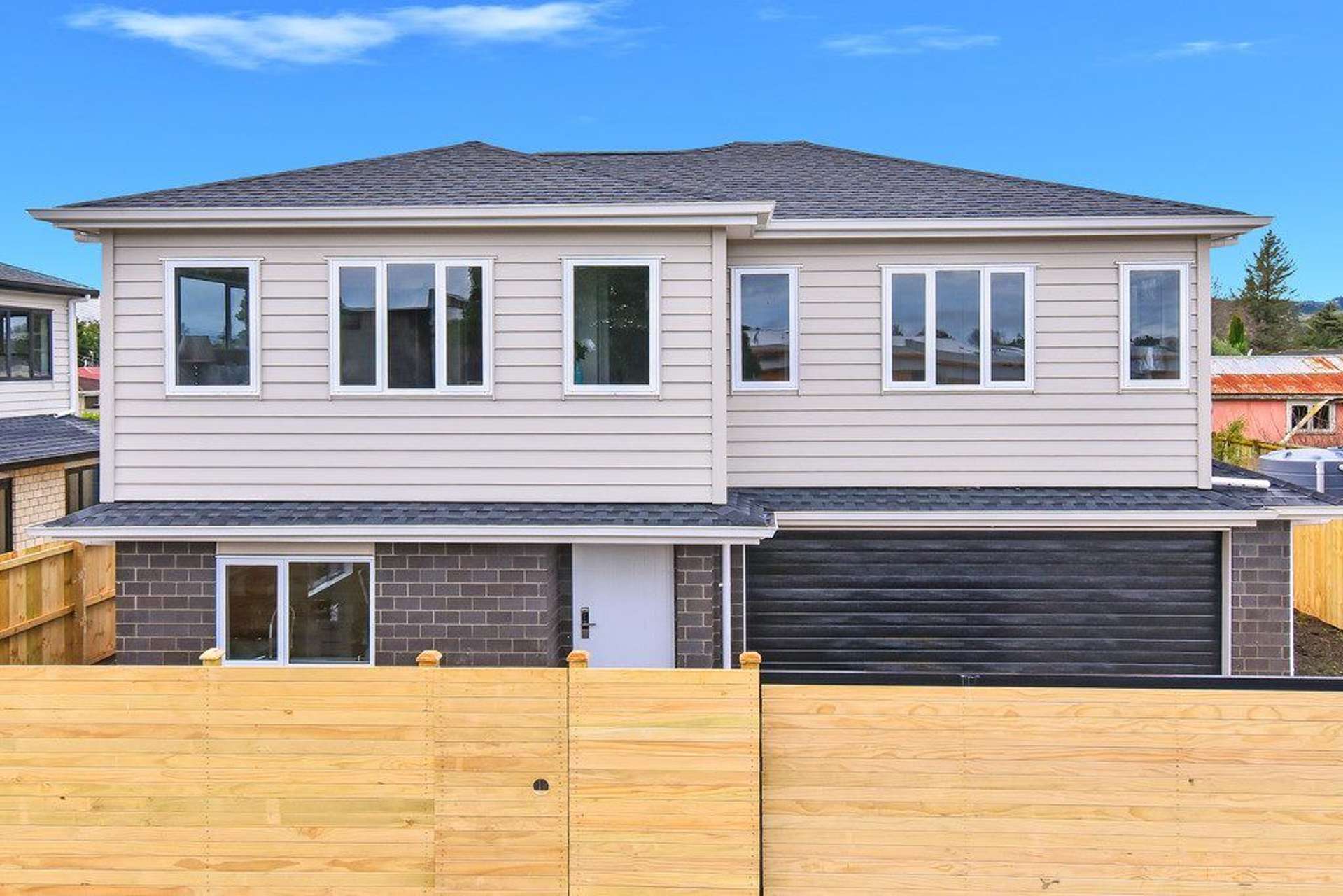 8b Ron Keat Drive Papakura_0