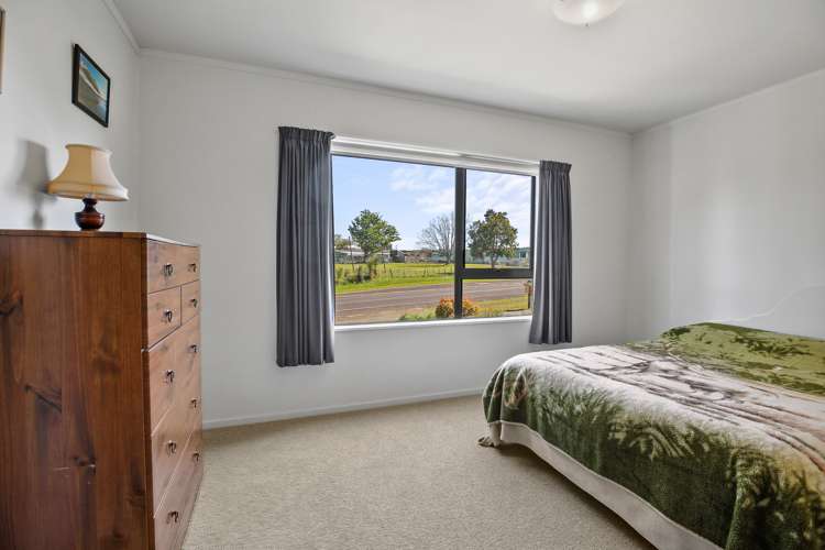 60 Norwood Road Paeroa_12