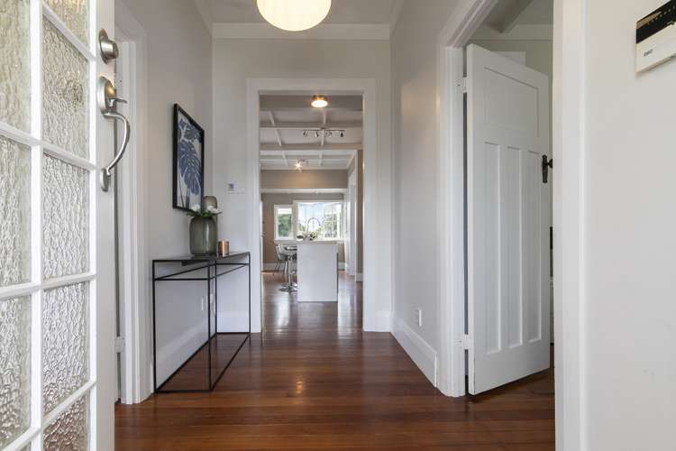 149 Mount Smart Road Onehunga_2