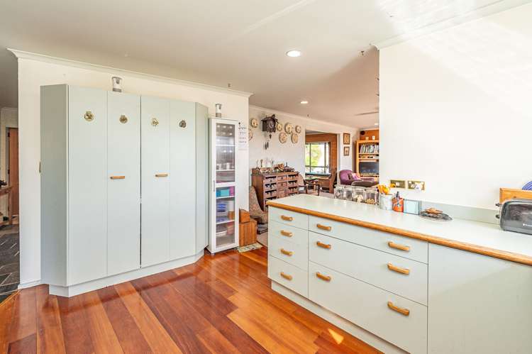 11 Gumtree Rise Otamatea_24