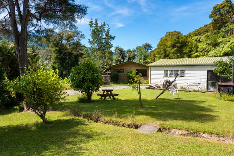 1091 Kenepuru Road Mahau Sound_12